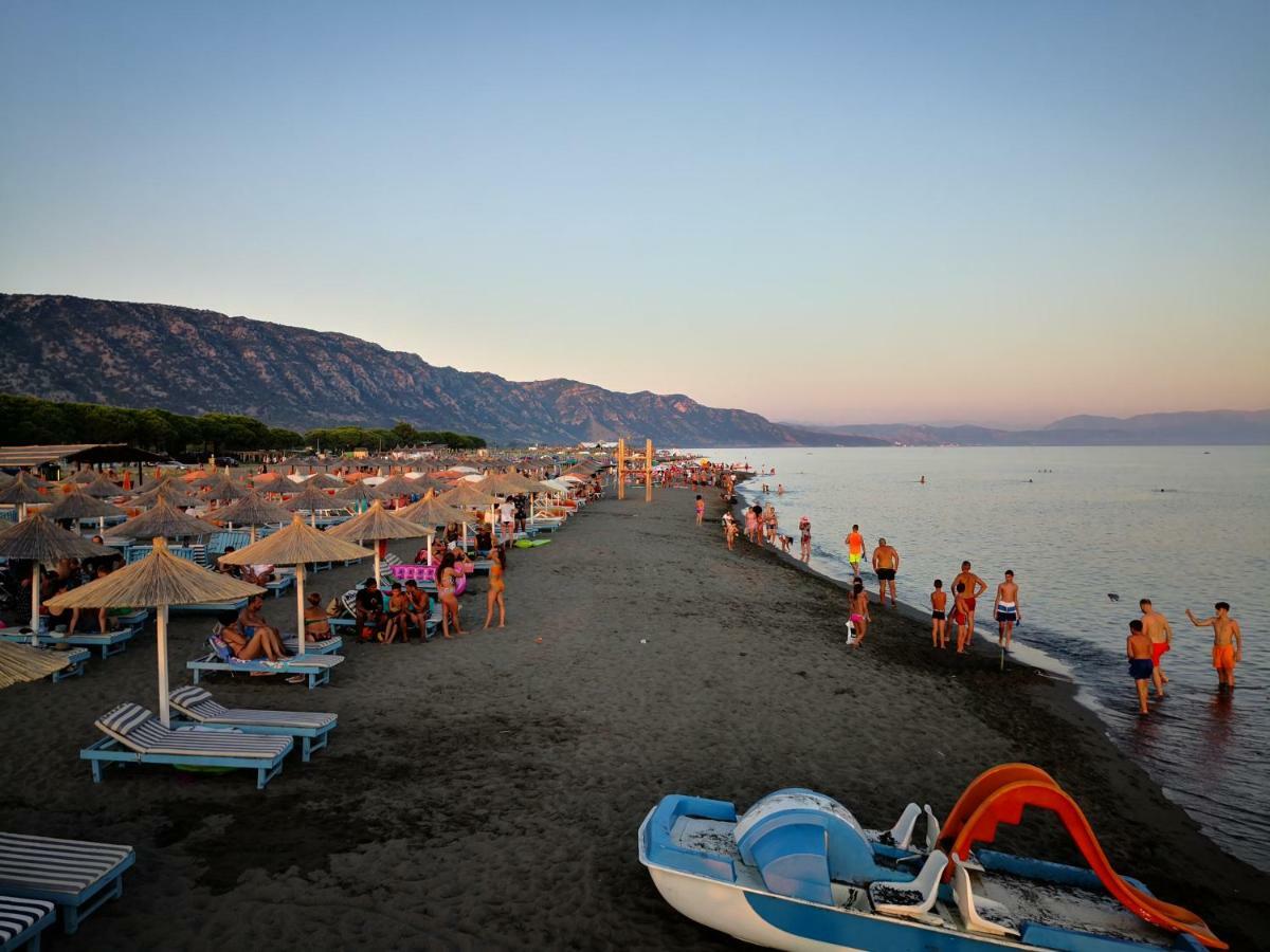 Beachfront, Tirana Guest House Velipoje Exterior photo